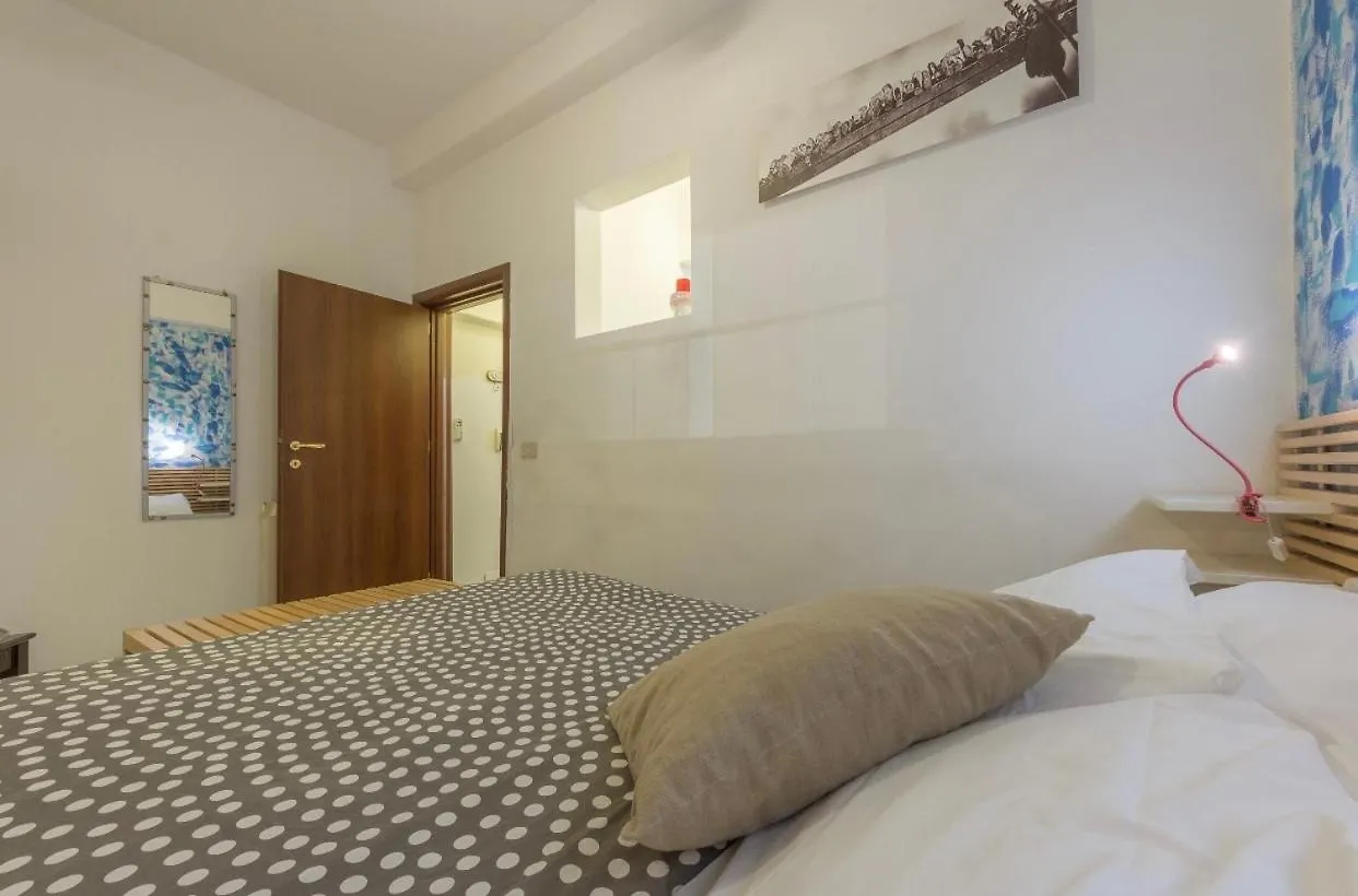 Camilla'S Guest House Florence Apartment